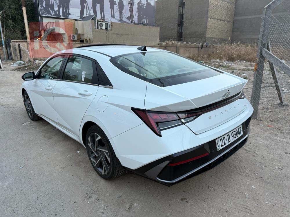 هيونداي النترا